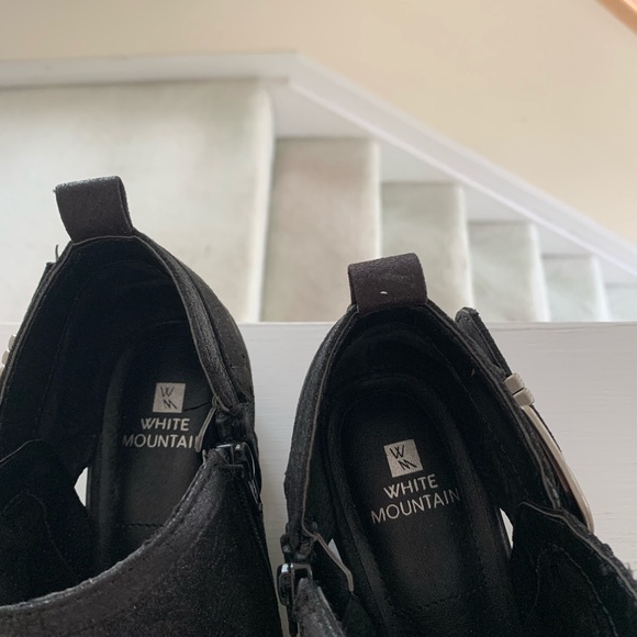 NWOT White mountain brand ankle booties. - Picture 7 of 11